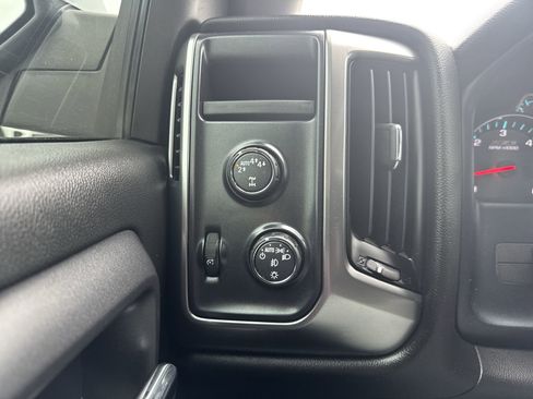 Used 2017 Chevrolet Silverado 1500 LT w/ All Star Edition image 18