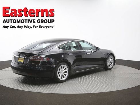 Used 2017 Tesla Model S 60D AWD/4WD image 37