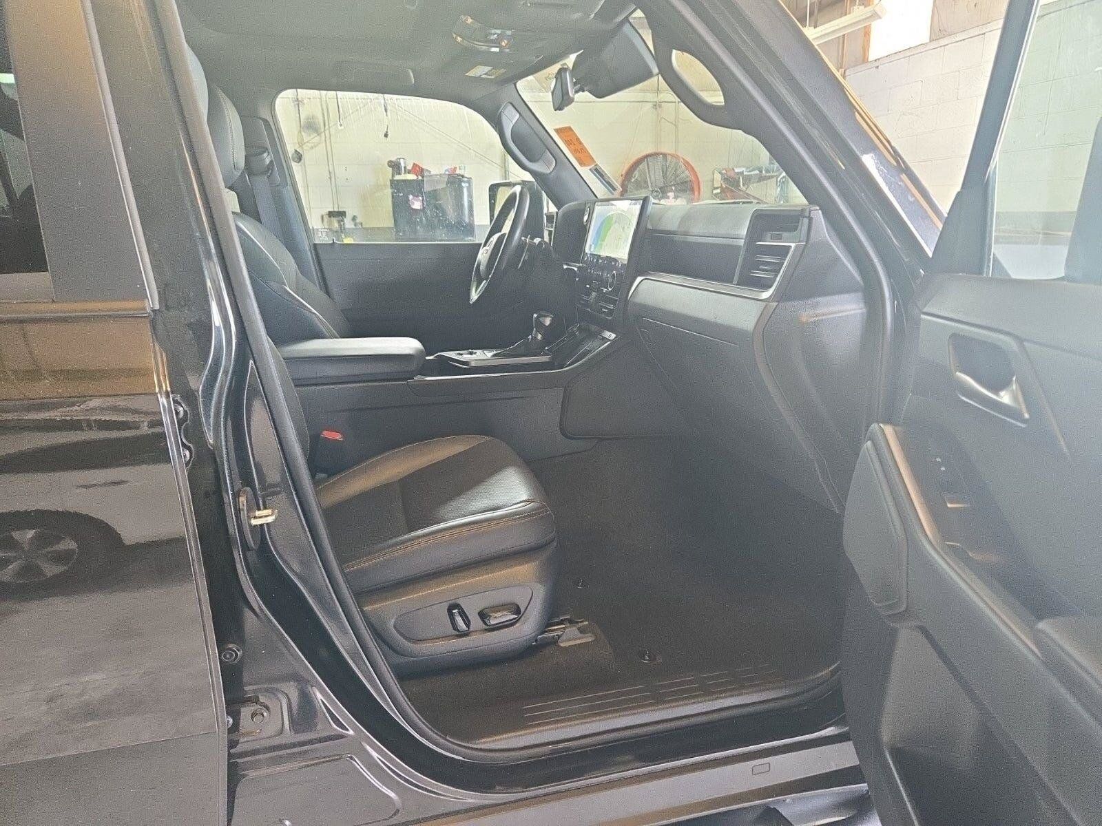 Used 2024 Lexus GX 550 AWD/4WD image 4