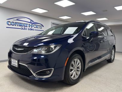 Used 2018 Chrysler Pacifica Touring-L