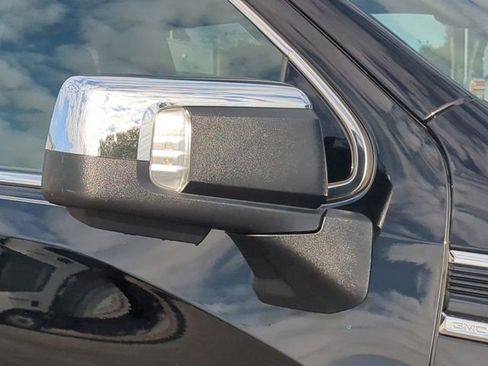 Used 2024 GMC Sierra 1500 Denali image 11