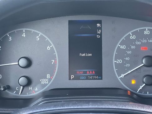 Certified 2025 Toyota Corolla LE image 27