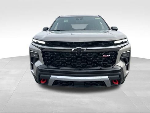 New 2026 Chevrolet Traverse Z71 w/ Enhanced Driving Package image 8