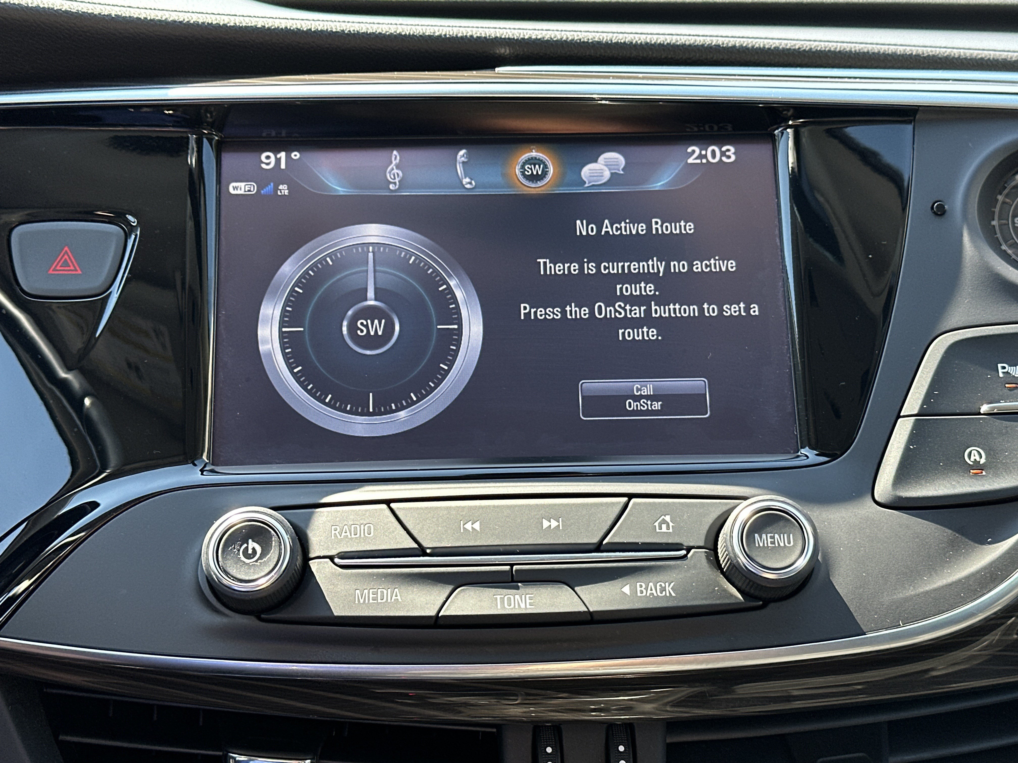 Used 2019 Buick Envision Essence FWD image 26