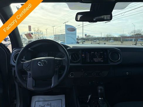 Certified 2019 Toyota Tacoma TRD Sport image 21