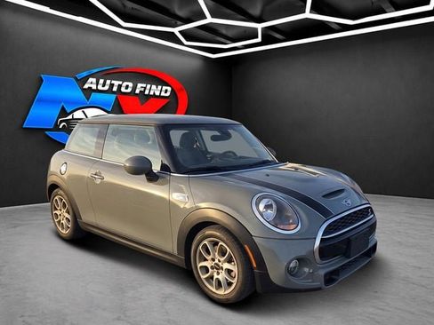 Used 2020 MINI Cooper S FWD image 2