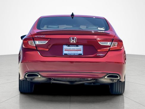 Used 2022 Honda Accord Sport image 4