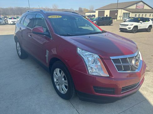 Used 2011 Cadillac SRX Luxury image 3