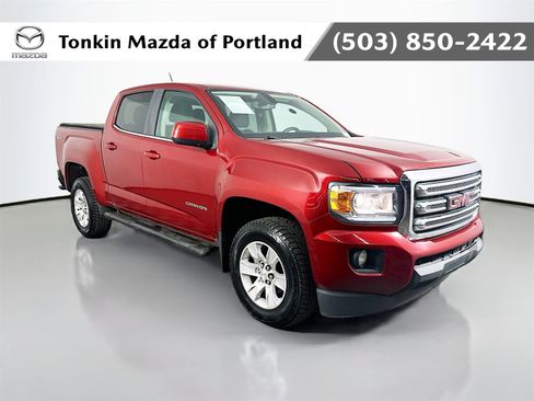 Used 2015 GMC Canyon SLE image 1
