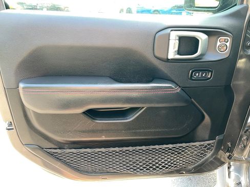 Used 2023 Jeep Gladiator Rubicon w/ LED Lighting Group AWD/4WD image 14