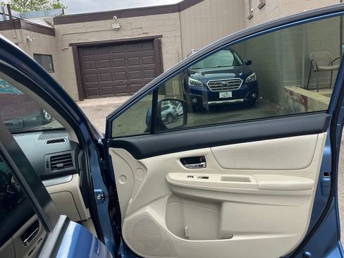 Used 2014 Subaru Crosstrek 2.0i Limited AWD/4WD image 11