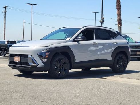 New 2027 Hyundai Kona SEL Sport FWD image 2