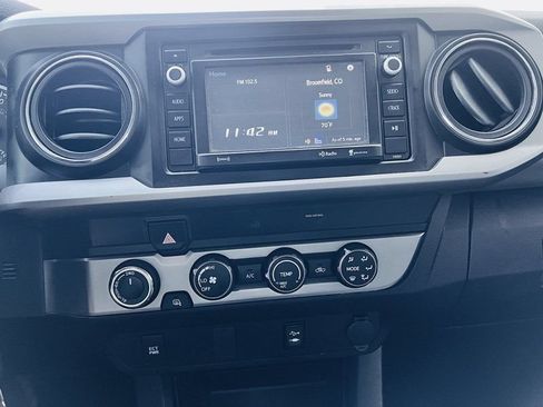 Used 2019 Toyota Tacoma SR5 AWD/4WD image 10