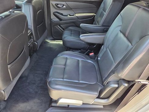 Certified 2023 Chevrolet Traverse RS w/ LPO, Cargo Package FWD image 11