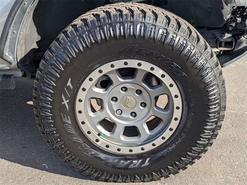 Used 2023 Ford Bronco Outer Banks image 10