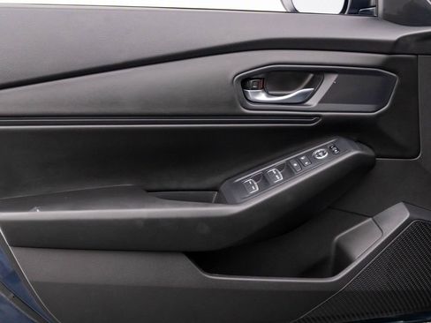 Used 2025 Honda Accord SE image 13