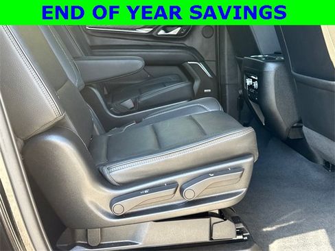 Used 2022 GMC Yukon XL Denali image 15