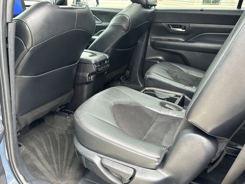 Used 2024 Toyota Grand Highlander AWD Hybrid image 18