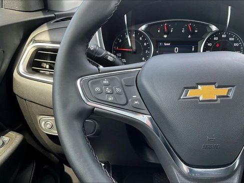 Used 2024 Chevrolet Equinox LT image 11