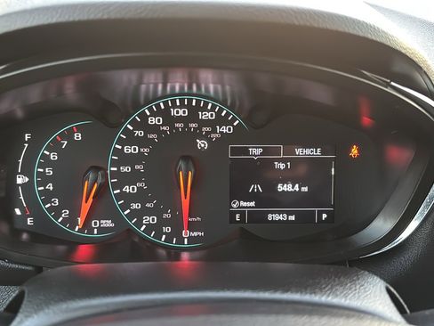 Used 2019 Chevrolet Trax LT image 17