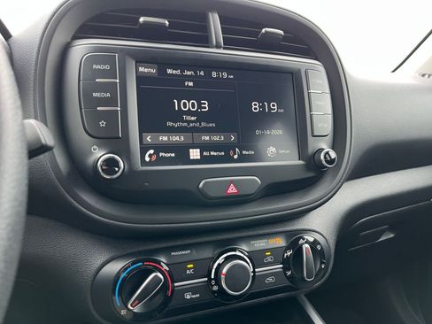 Used 2024 Kia Soul LX w/ Option Group 015 image 21