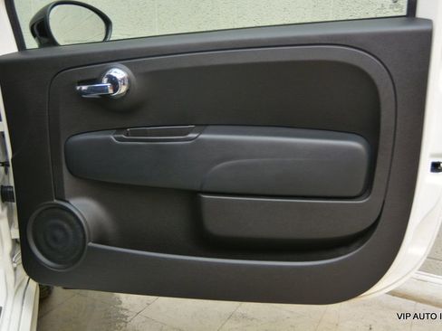 Used 2015 FIAT 500 Abarth w/ Comfort/Convenience Group FWD image 8