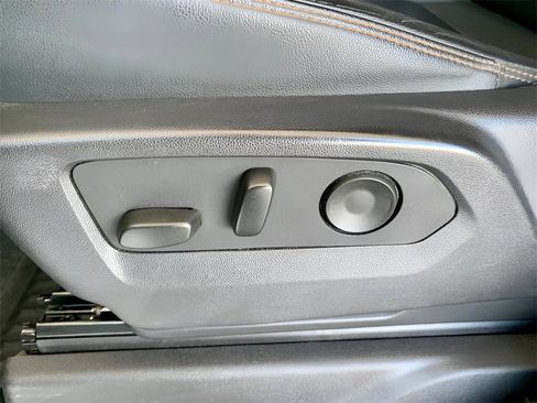 Used 2024 GMC Sierra 1500 AT4 w/ AT4 Premium Package image 44