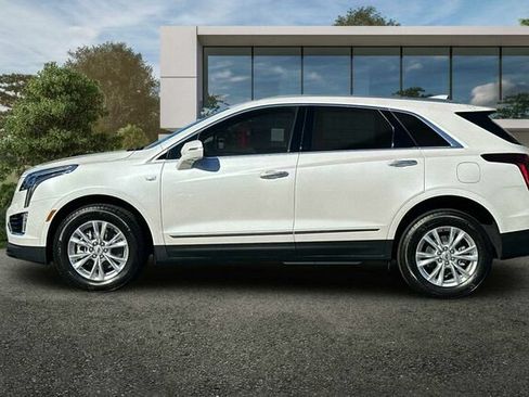 New 2026 Cadillac XT5 Luxury w/ LPO, Floor Liner Package AWD/4WD image 7