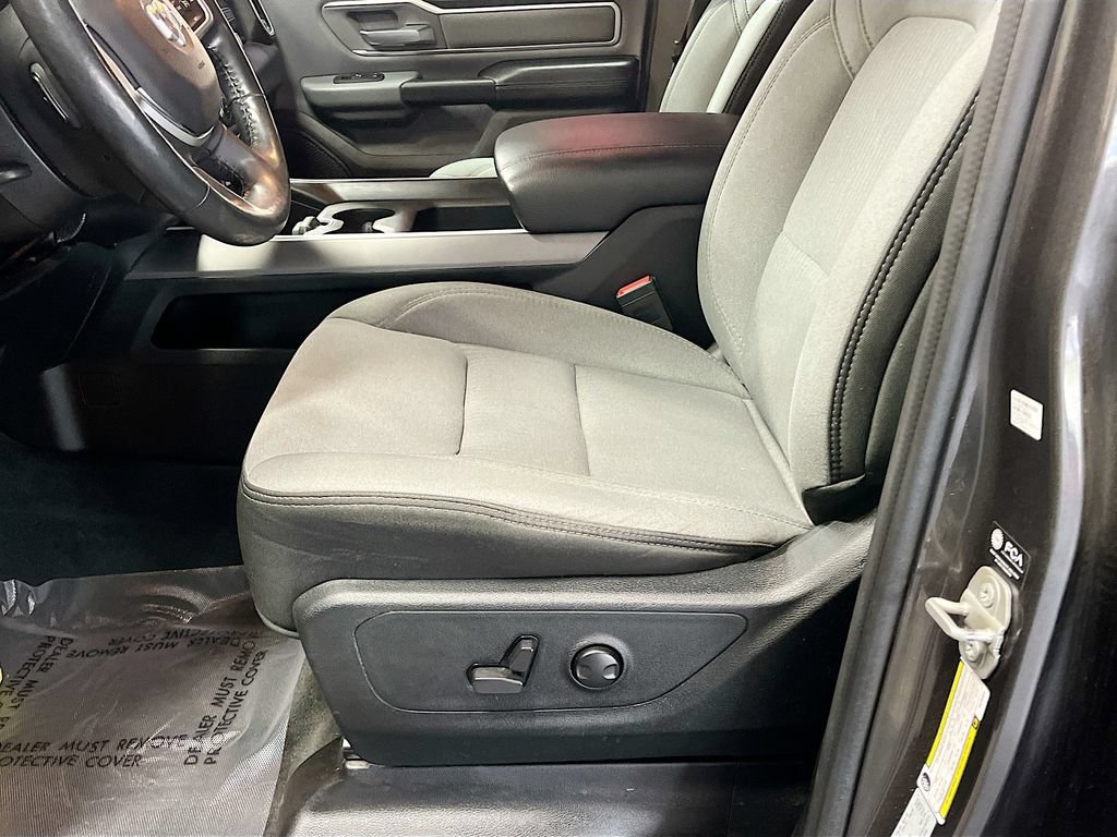 Used 2022 RAM 1500 Big Horn AWD/4WD image 19