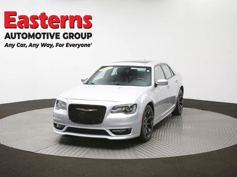 Used 2020 Chrysler 300 S image 56