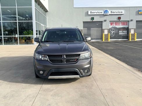 Used 2016 Dodge Journey R/T image 3