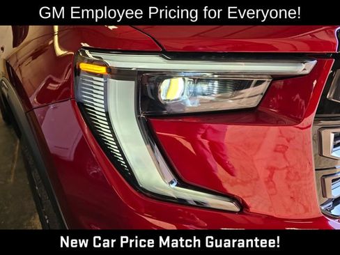 New 2026 GMC Acadia AT4 w/ Luxury Package AWD/4WD image 6