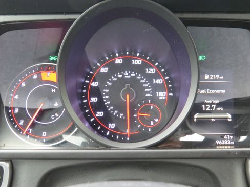 Used 2023 Hyundai Elantra SEL image 20