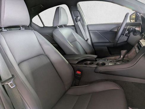 Used 2026 Lexus IS 350 F Sport w/ Accessory Package Z1 RWD image 21