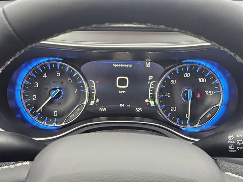 New 2026 Chrysler Pacifica Limited w/ S Appearance Package image 19