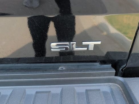 Used 2019 GMC Sierra 2500 SLT AWD/4WD image 5