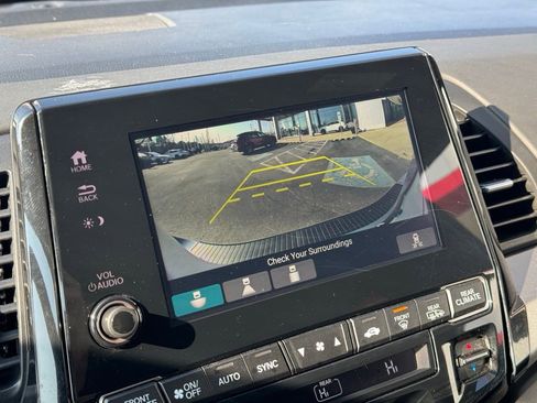 Used 2024 Honda Odyssey Sport image 40