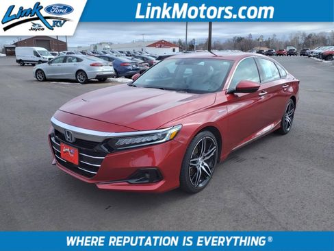 Used 2022 Honda Accord Touring image 1