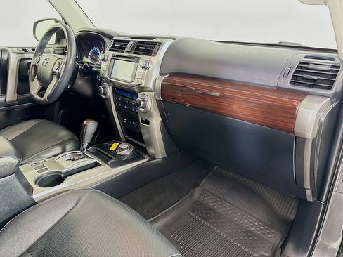 Certified 2019 Toyota 4Runner Limited AWD/4WD image 31