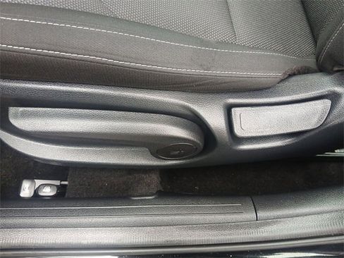 Certified 2024 Kia Forte LXS w/ LXS Technology Package image 12