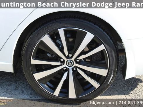 Used 2021 Nissan Altima 2.5 SR image 8