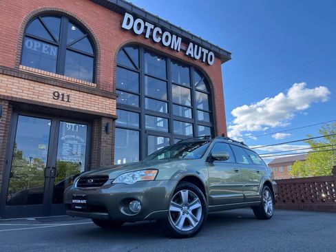 Used 2007 Subaru Outback 3.0R L.L. Bean AWD/4WD image 3