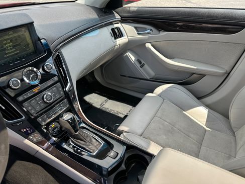 Used 2011 Cadillac CTS V w/ Wood Trim Package RWD image 33