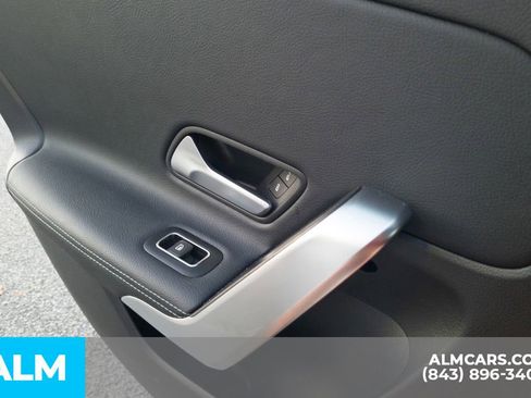 Used 2025 Mercedes-Benz CLA 250 image 23