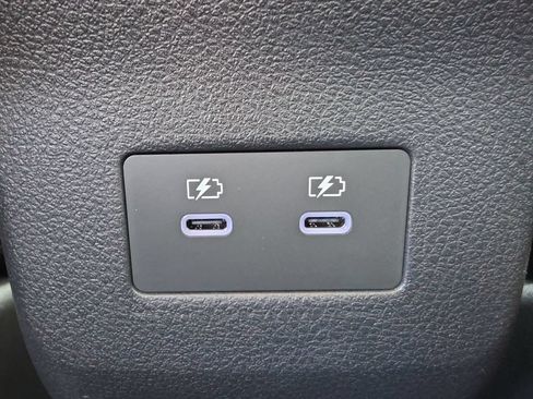 New 2026 Nissan Kicks SR w/ Cold Weather Package FWD image 38