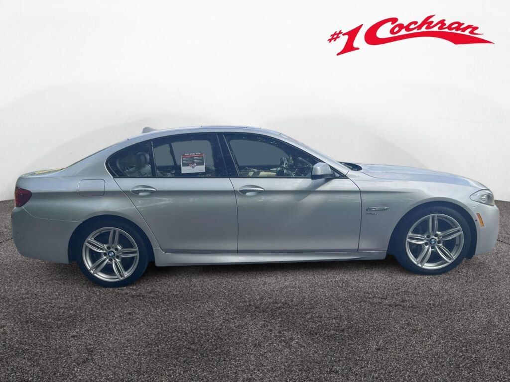 Used 2012 BMW 550i xDrive Sedan AWD/4WD image 6