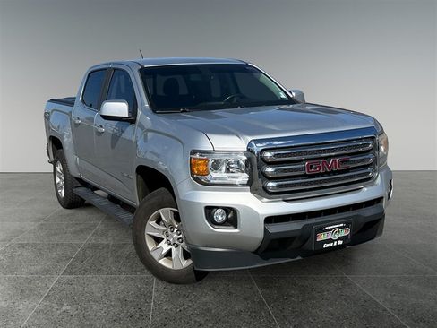 Used 2017 GMC Canyon SLE w/ SLE Convenience Package RWD image 8