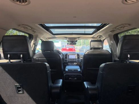 Used 2020 Ford Expedition Max Platinum AWD/4WD image 7