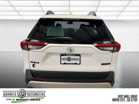 Used 2024 Toyota RAV4 Adventure AWD/4WD image 5