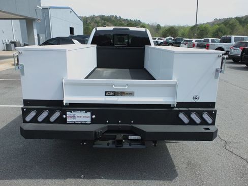 New 2026 Ford F350 XL w/ XL Chrome Package AWD/4WD image 4
